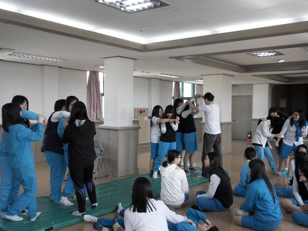 1_L_1416970164.jpg