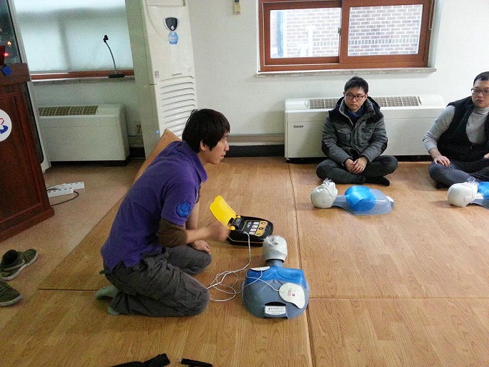 1_L_1422860368.jpg