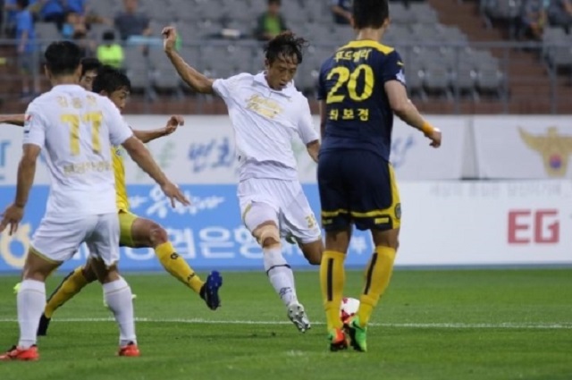 [Ʈ]FC, ƻ꿡 2-1¸